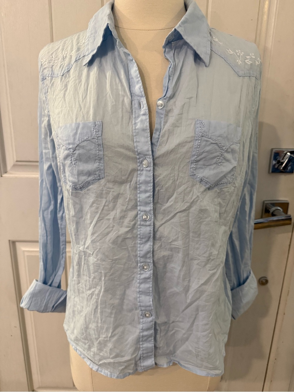 Y2k Abercrombie & Fitch Light Blue Cotton Shirt western details embroidery Large